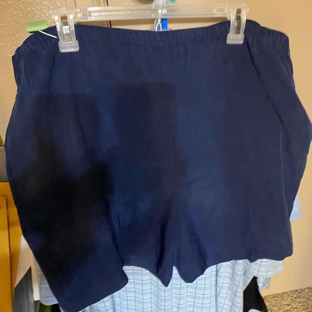 100%  Silk Shorts XL Like New